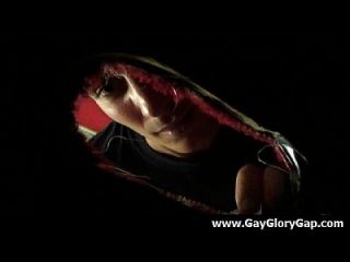 समलैंगिक कट्टर gloryhole सेक्स अश्लील और गंदा समलैंगिक handjobs 20
