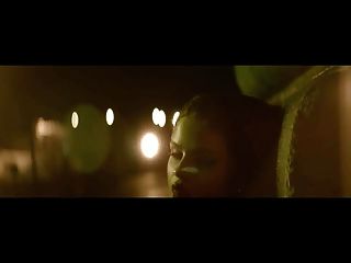 सेलेना गोमेज़ पीओवी अश्लील संगीत वीडियो