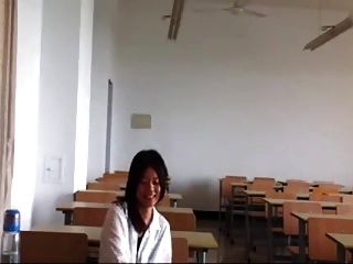 चीनी लड़की और सफेद शिक्षक